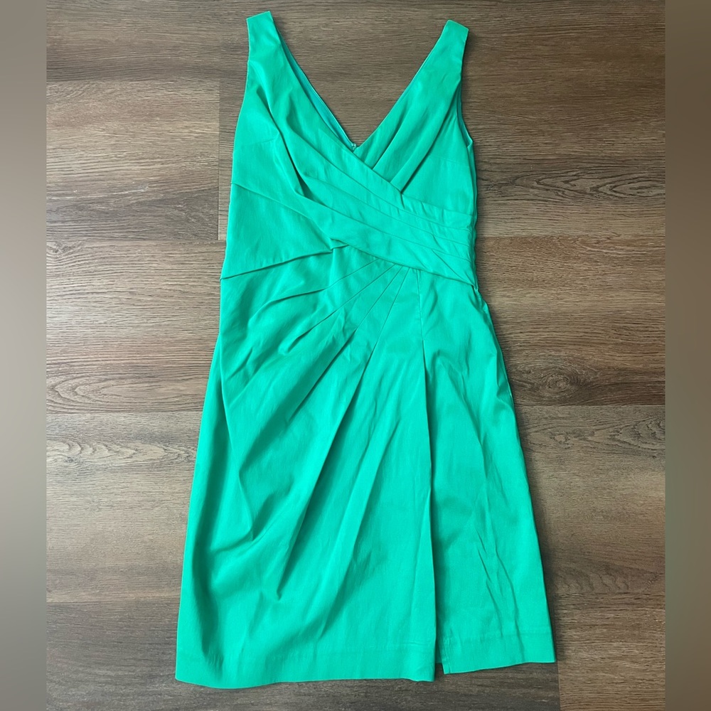 Lauren Ralph V-Neck Sleeveless Green Cocktail Dress